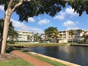 Building Photo - 2761 Taft St