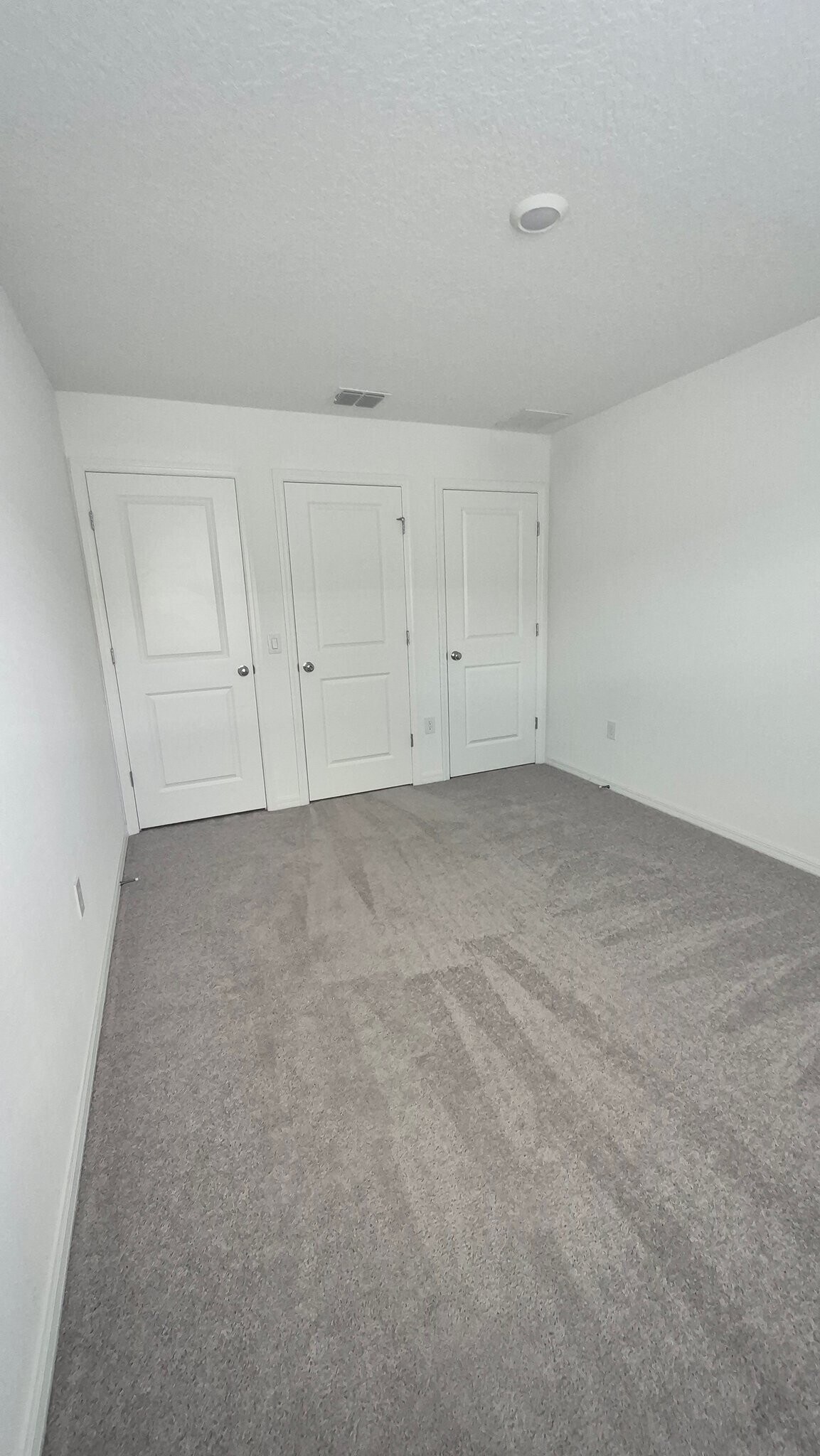 Building Photo - 3064 Skyline Lp