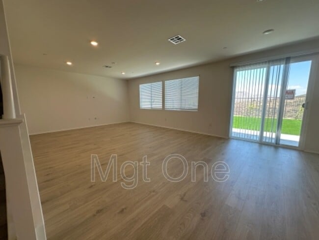 Building Photo - 26170 Gentry Ave