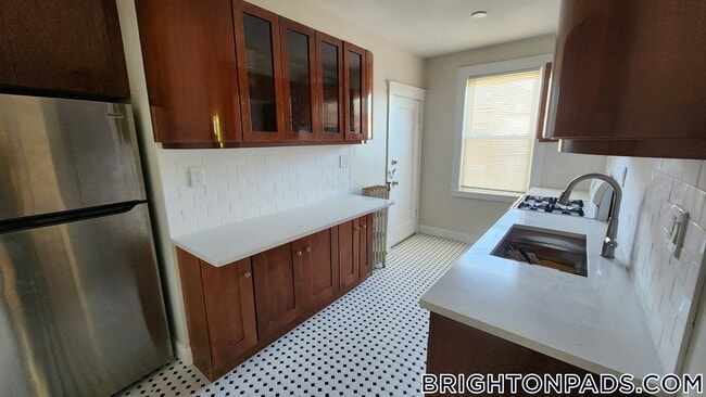 Building Photo - 26 Chiswick Rd