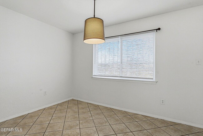 Building Photo - 10837 Gemstone St