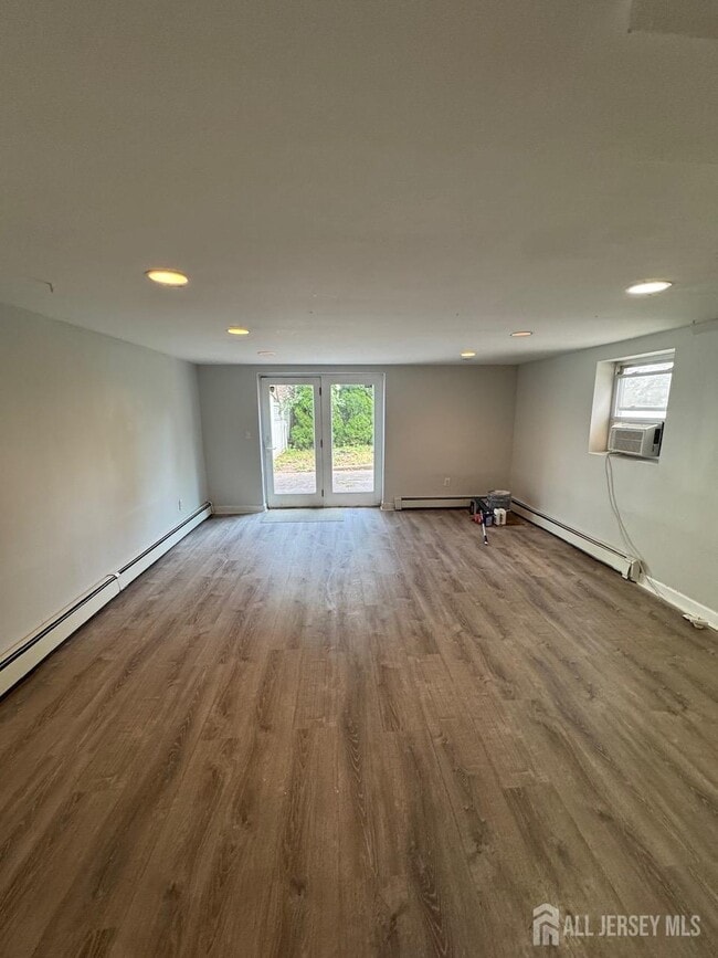 Building Photo - 1038 Kingsland Ln