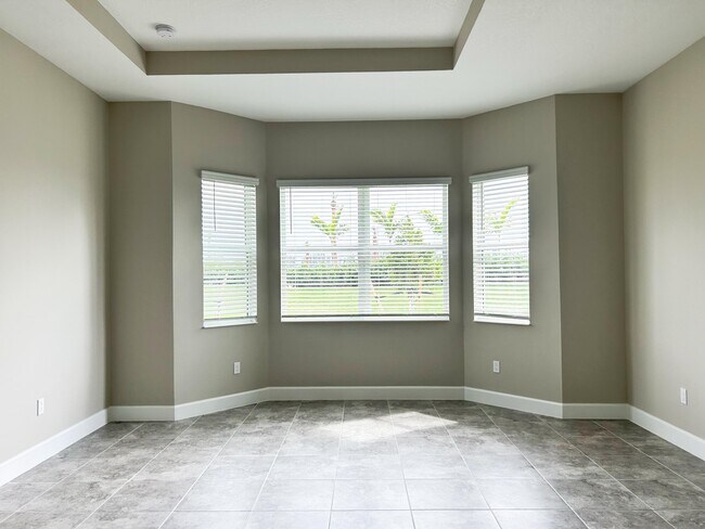 Building Photo - 5327 Liberty Ln