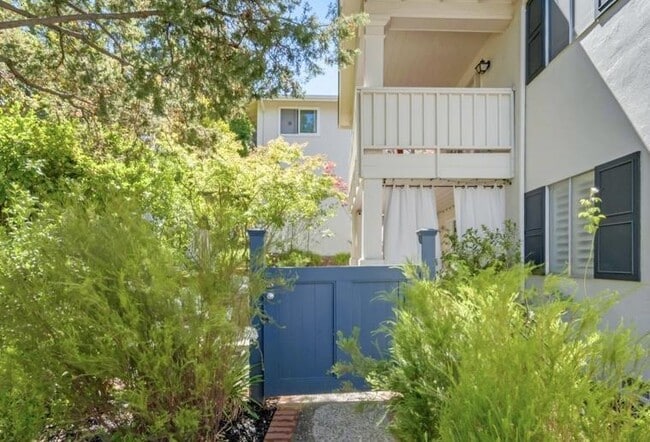 Building Photo - 600 Pennsylvania Ave