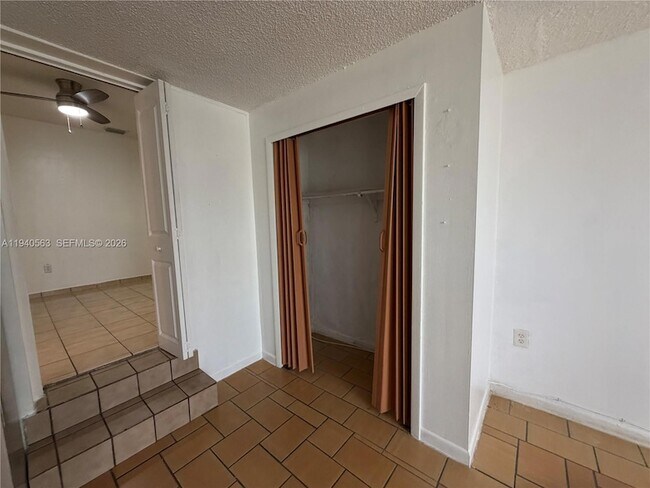 Building Photo - 200 W 53rd Terrace