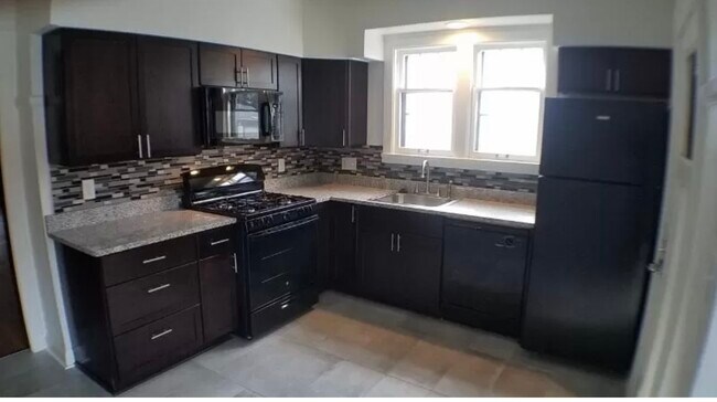 Kitchen - 1431 S 79th St