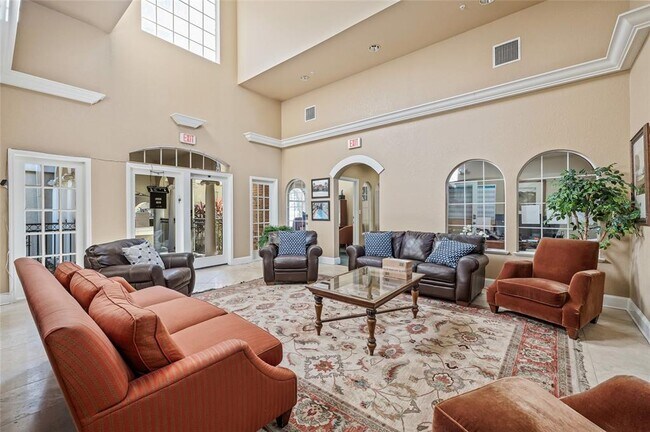 Building Photo - 501 Knights Run Ave