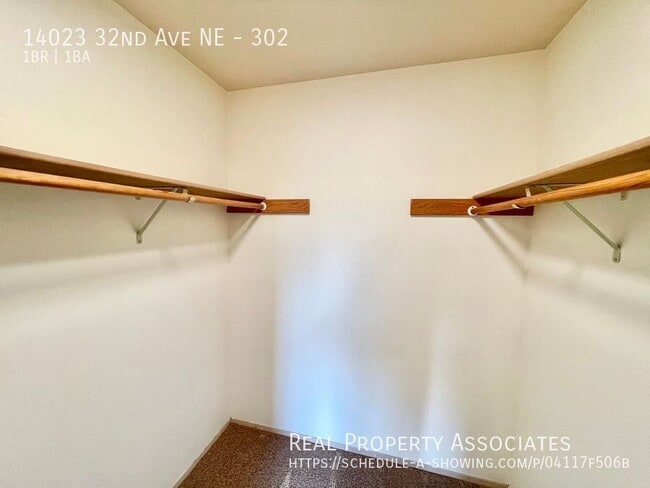 Building Photo - 14023 32nd Ave NE