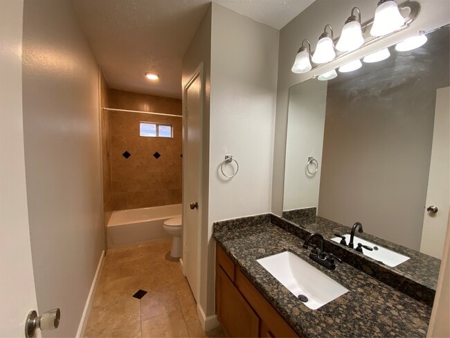 Building Photo - 19311 Spanish Needle Dr