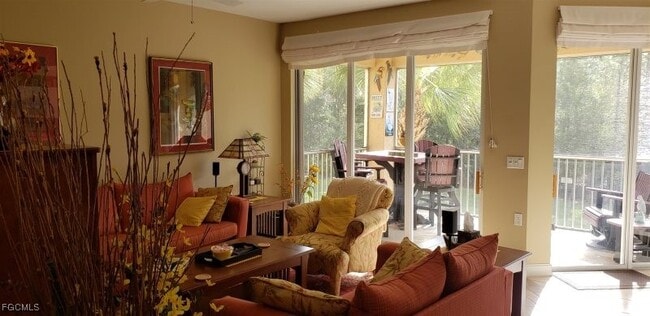 Building Photo - 10520 Amiata Way