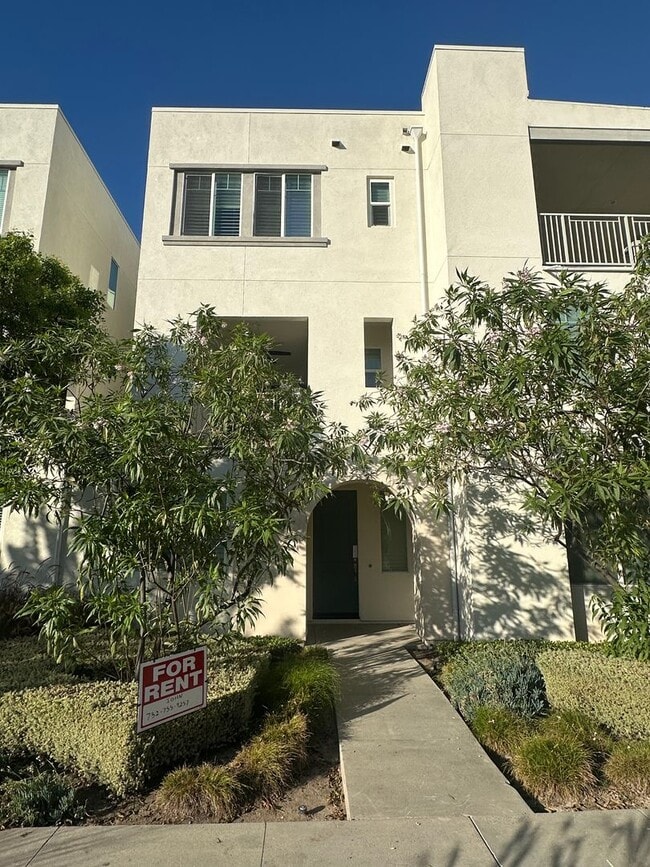 Building Photo - Rooms for Rent in Irvine's Great Park