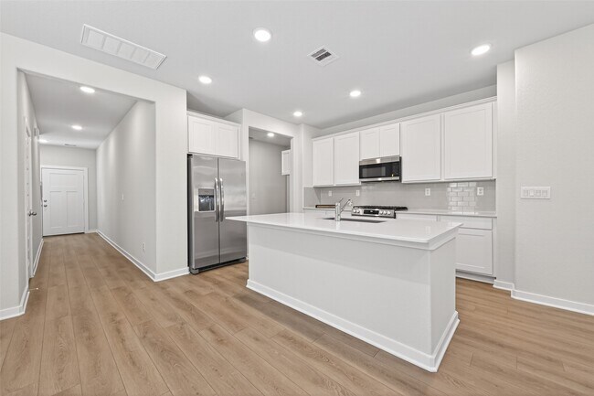 Building Photo - 8514 Blueberry Ash St