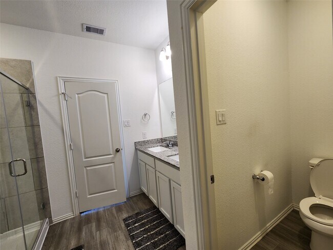 Building Photo - 31322 Whitfield Ct