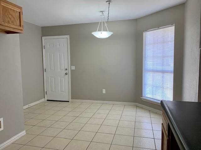 Building Photo - 565 Oakwoods Dr