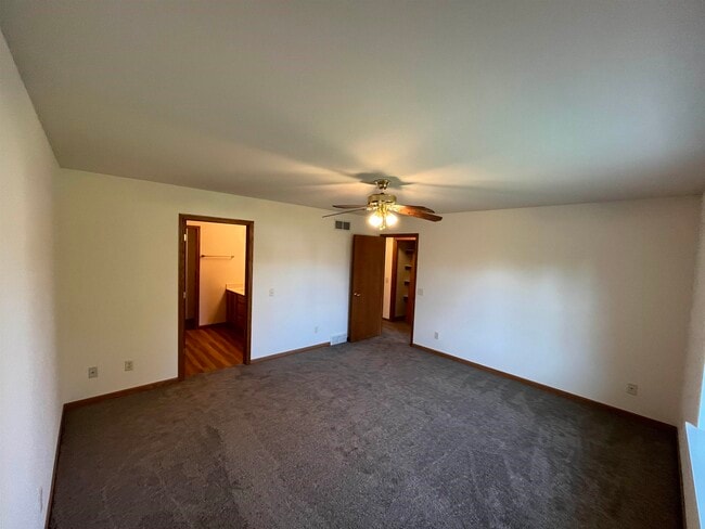 Building Photo - 1175 St Albert the Great Ct