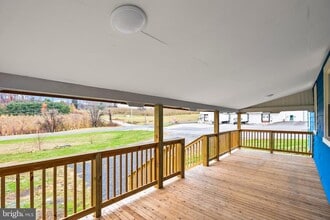Building Photo - 21 Upper Bermudian Rd