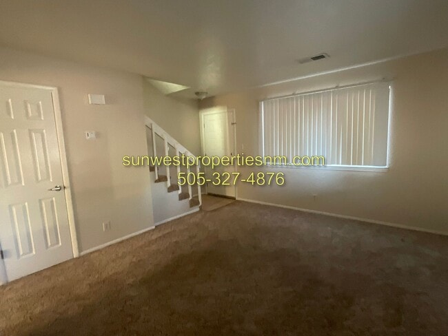 Building Photo - 1701 E Cliffside Dr