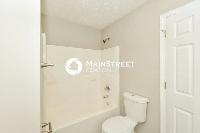 Building Photo - 3 Bedroom Pet-Friendly Home in Atlanta, GA with Main Street Renewal