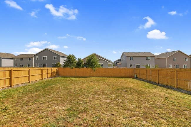 Building Photo - Charming 2-story home in Lorson Ranch