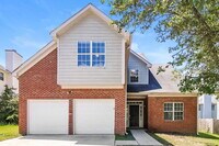 Building Photo - 3505 Creekview Dr