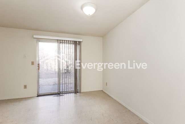 Building Photo - 8040 Mt Everest St