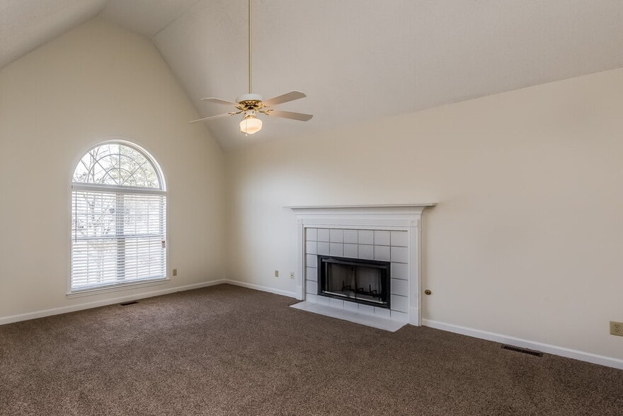 Building Photo - 2991 Dalton Ln