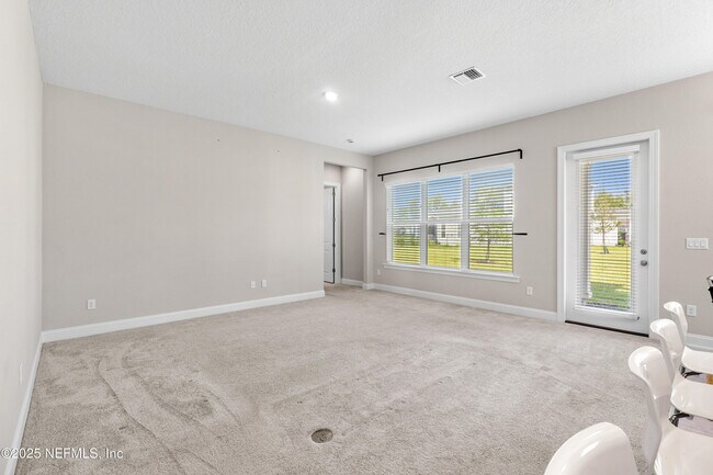Building Photo - 131 Vly Fls Wy