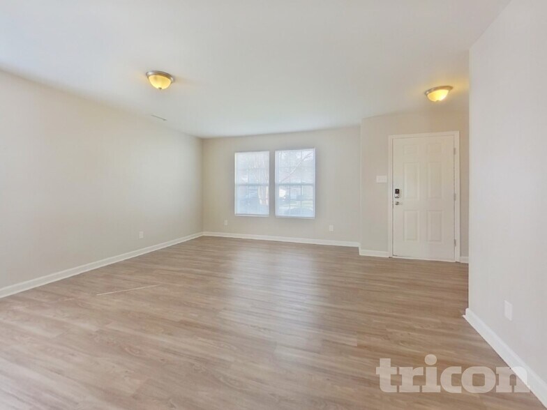 Building Photo - 1210 Willow Bridge Ct