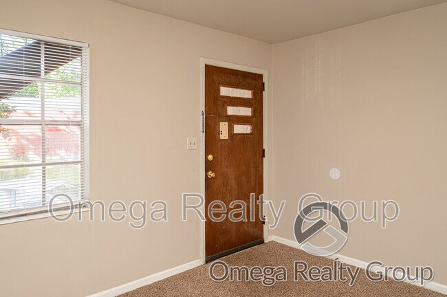 Building Photo - 2020 High School Rd