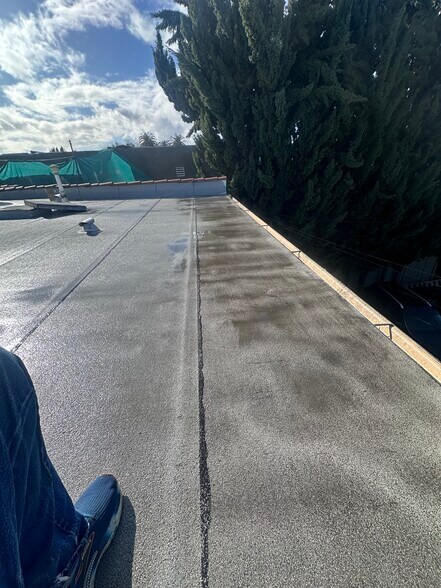 Building Photo - 5123 Marathon St