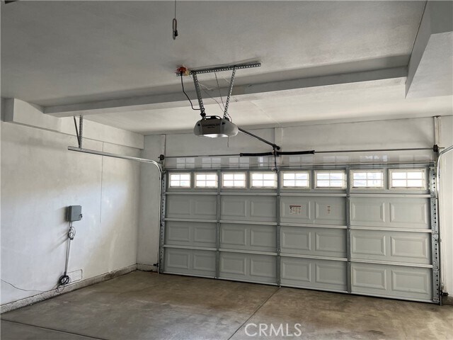 Building Photo - 12038 Ratner St