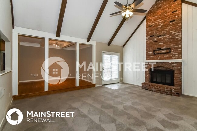 Building Photo - 3903 SW Linden Ln