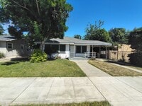 Building Photo - 510 Holtby Rd