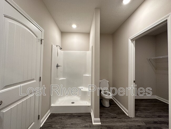 Building Photo - 4563 Wal Valley Way