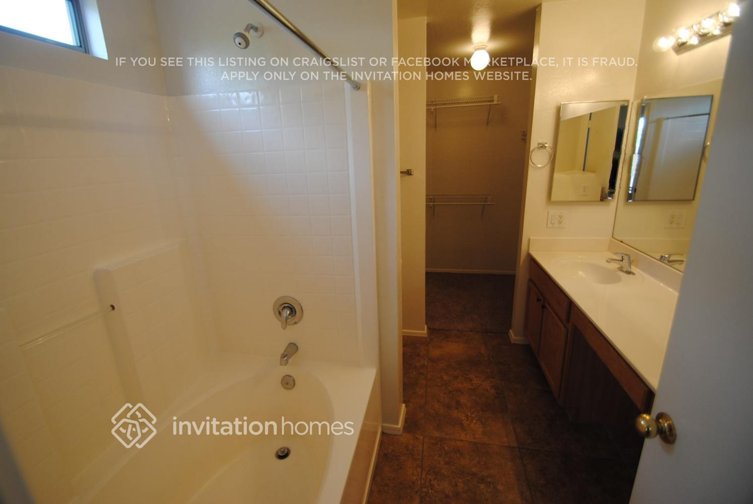 Building Photo - 12470 W Hearn Rd