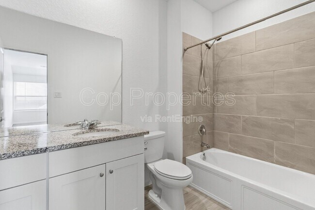 Building Photo - 31821 Nimbus Dr