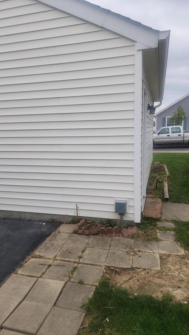 Building Photo - 3021 Seeger St