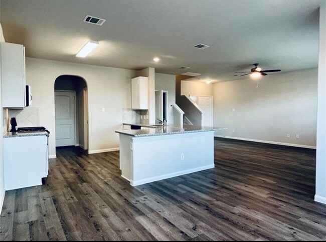 Building Photo - 4807 Blue Jacaranda Wy