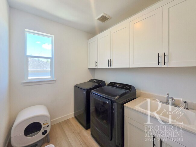 Building Photo - Elevated Northwest Living with Sweeping Seattle & Mount Baker Views