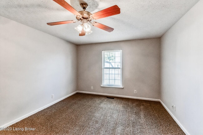 Building Photo - 674 Helm Ln