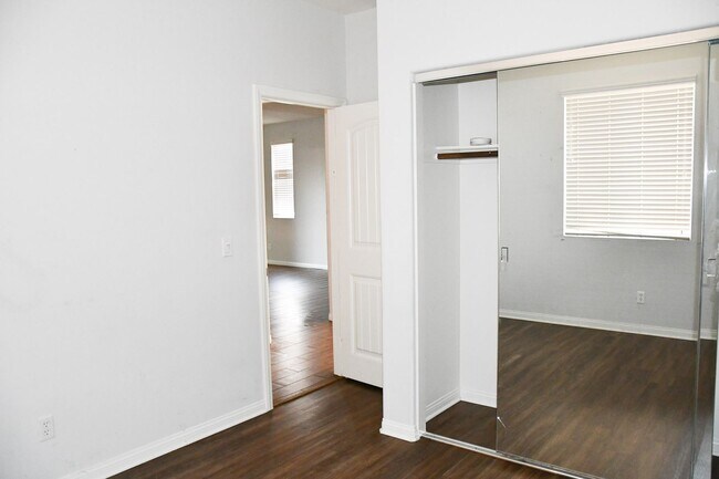 Building Photo - 3225 Donovan Ranch Rd