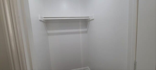 Building Photo - BROADWAY (10611)