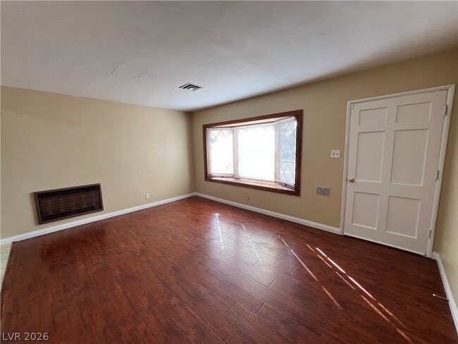 Building Photo - 1425 Wengert Ave