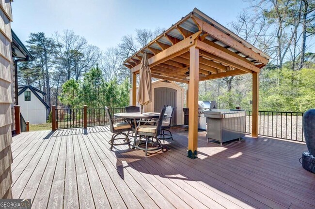 Building Photo - 1049 Highland Village Trail
