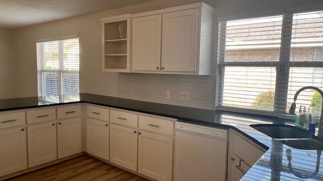 Building Photo - 2109 S 11th St