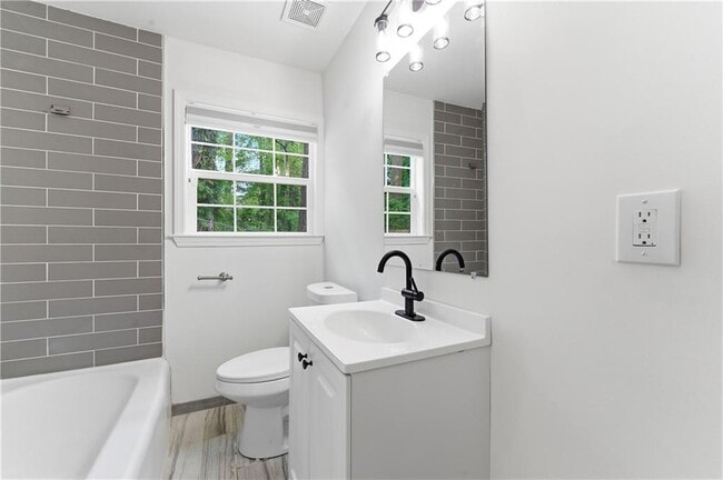 Building Photo - 2762 Oldknow Dr NW