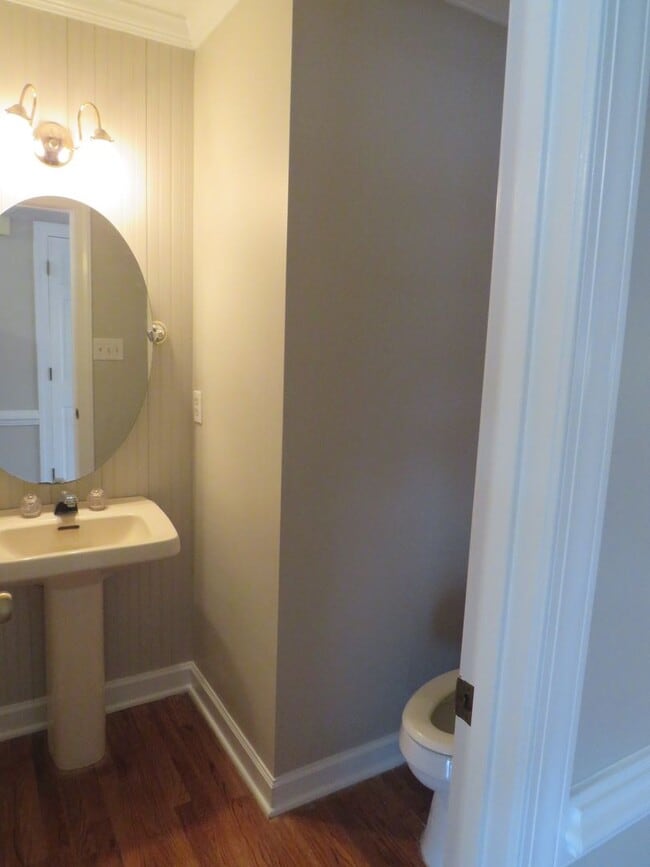 Building Photo - FOUR BEDROOM BRANDYWINE BAY