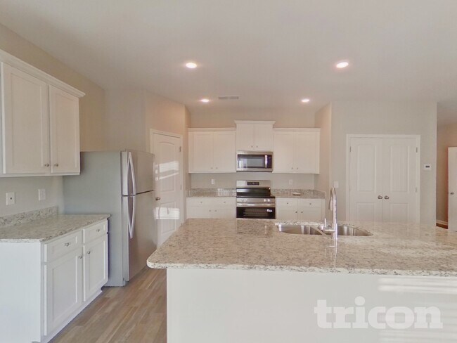 Building Photo - 4354 One Mile Wy