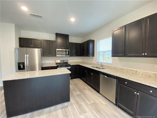 Building Photo - 347 Scottsdale Dr