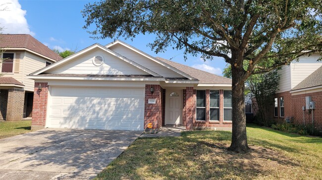 Building Photo - 7211 Foxwalk Ln